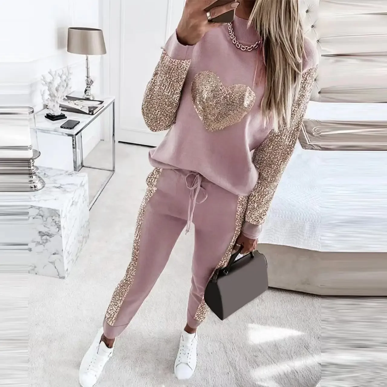 Long Sleeved Two Piece Sets Womens Outifits Autumn and Winter 2024 New Tops and Trousers Khaki Heart Sequin Casual Pants Suit