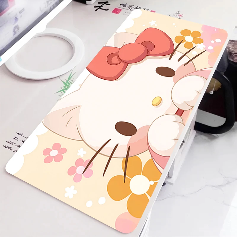 Mouse Pad Hello Kitty Gamers Large Computer Extended Game Mousepad Desk Mat Keyboard Rubber Durable Carpet