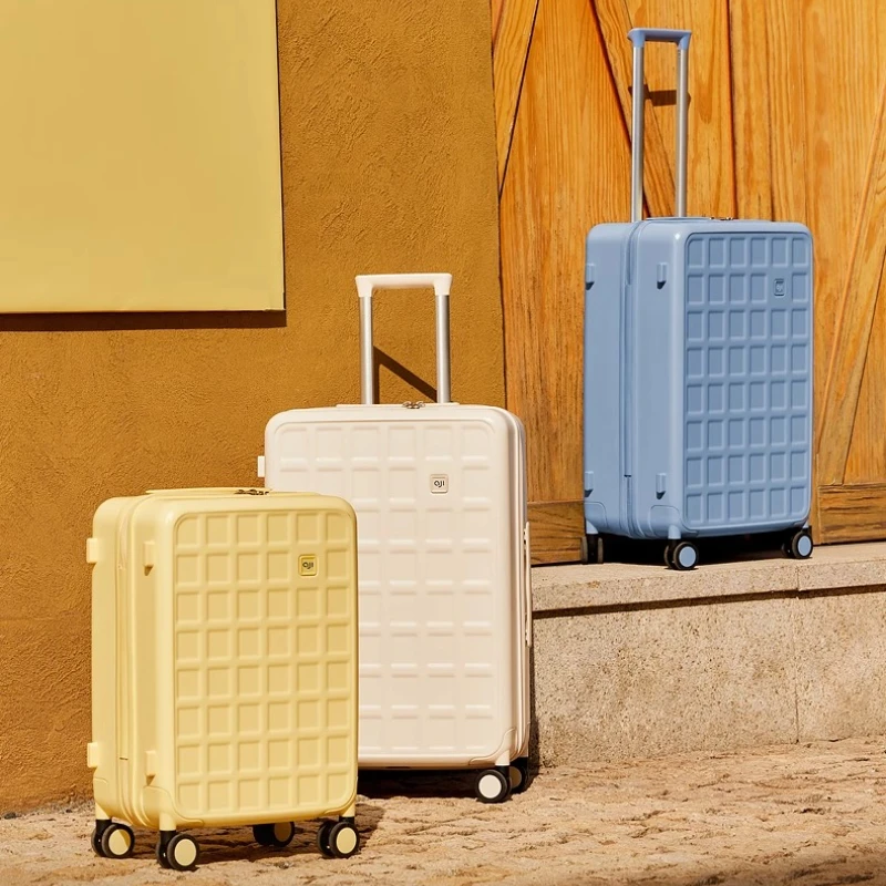 

2025 New Arrival Women's 20 Inch 24 Inch 26 Inch Multi Size Roller Suitcase Password Lock Spacious Durable Sturdy Travel Luggage