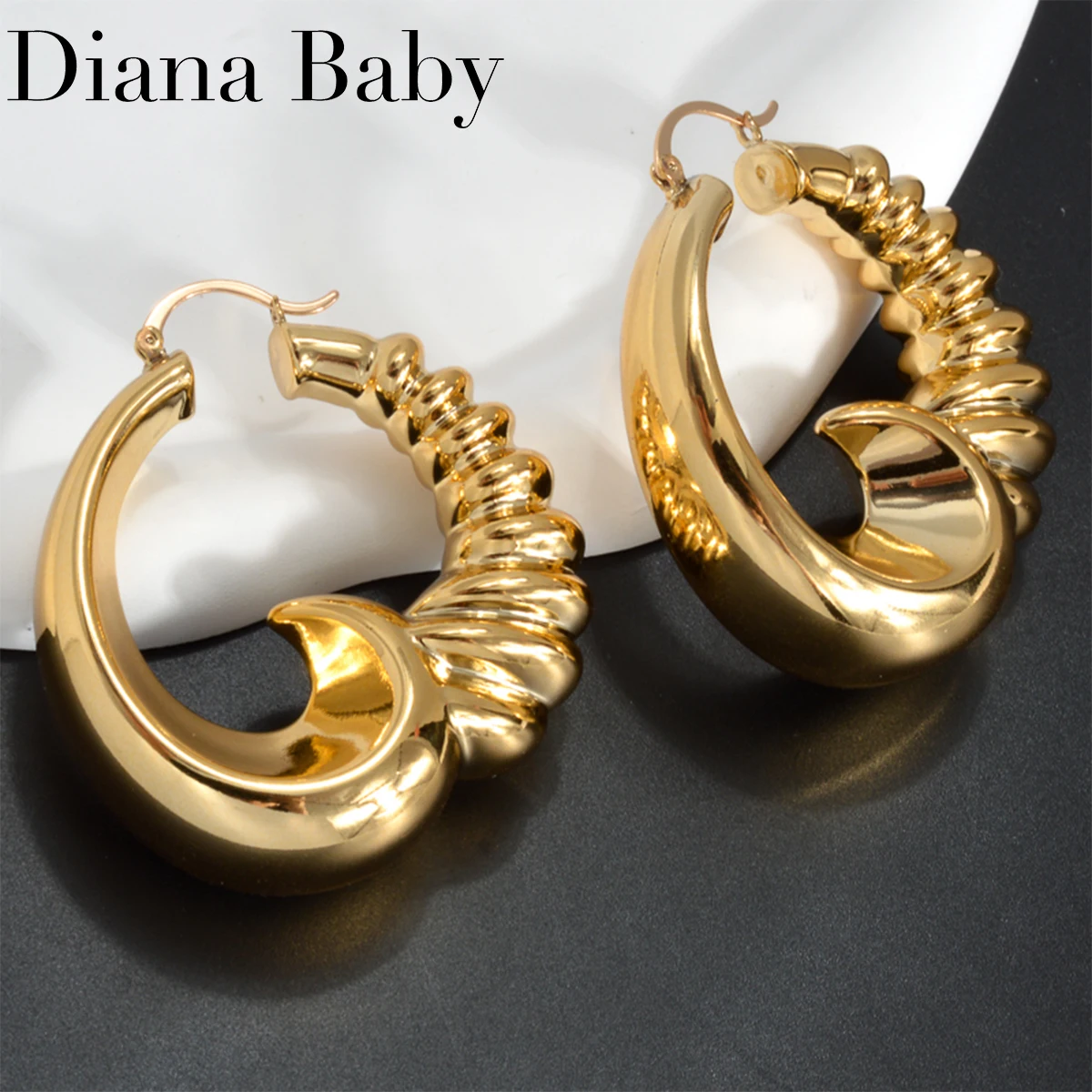 

50mm Gold Color Big Hoop Earrings 18K Gold Plated Copper Twist Ear Loops Fashion Statement Punk Jewelry Party Gifts Wholesale