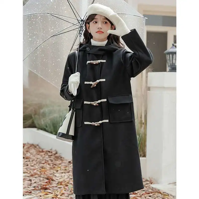 

Hepburn style black horn buckle woolen coat women's woolen coat autumn and winter 2023 new small Korean