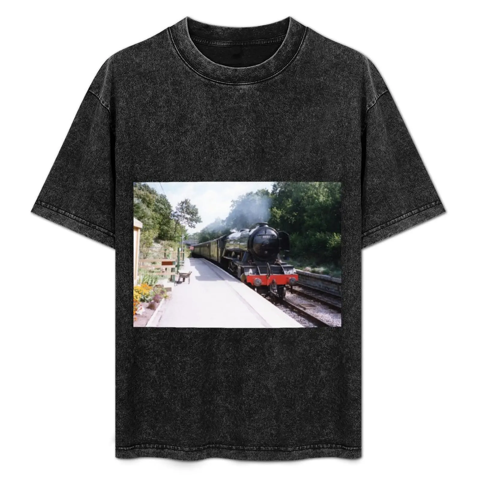 

Flying Scotsman Steam Train T-Shirt Short sleeve tee graphic shirts tops vintage t shirts for men