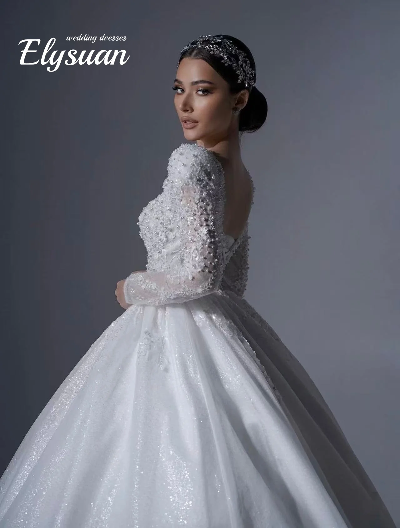 Customized  Ball Gown Luxury Wedding Dresses Boat Neck Long Sleeve  Lace Sequined Princess Bridal Gowns Vestido De Novia