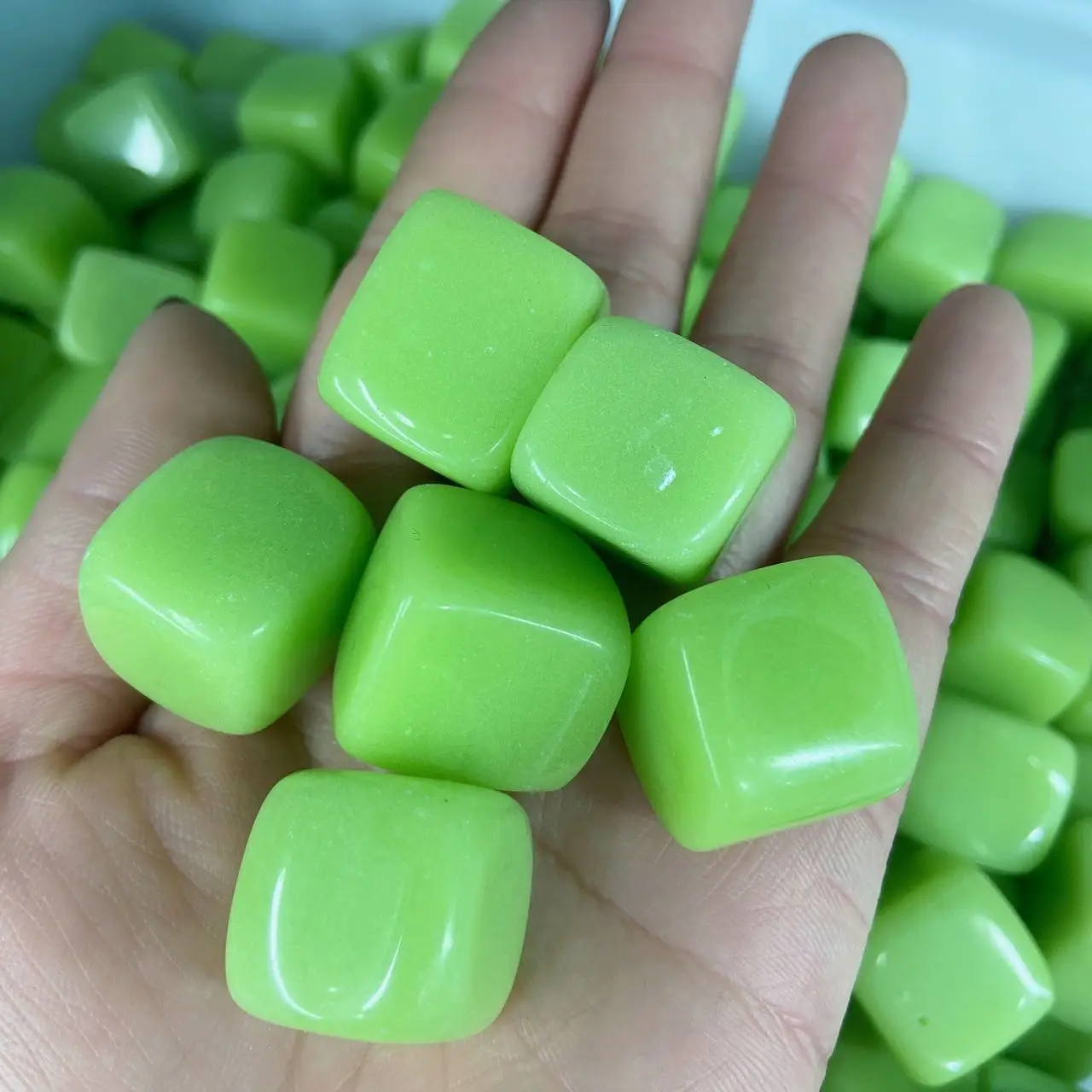 Luminous Stone Glow In Dark Irregular Square Ornament Fish Tank Room Decoration Craft Cube Beads Rocks For Walkways Garden Path