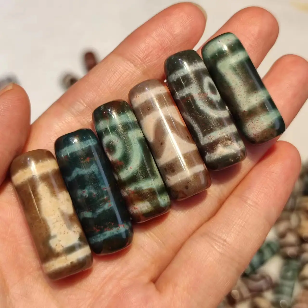 

100pcs/lot Xiangxiong cinnabar dzi Natural agate Loose bead wholesale variety of patterns 30mm diy necklace pendant Ethnic style