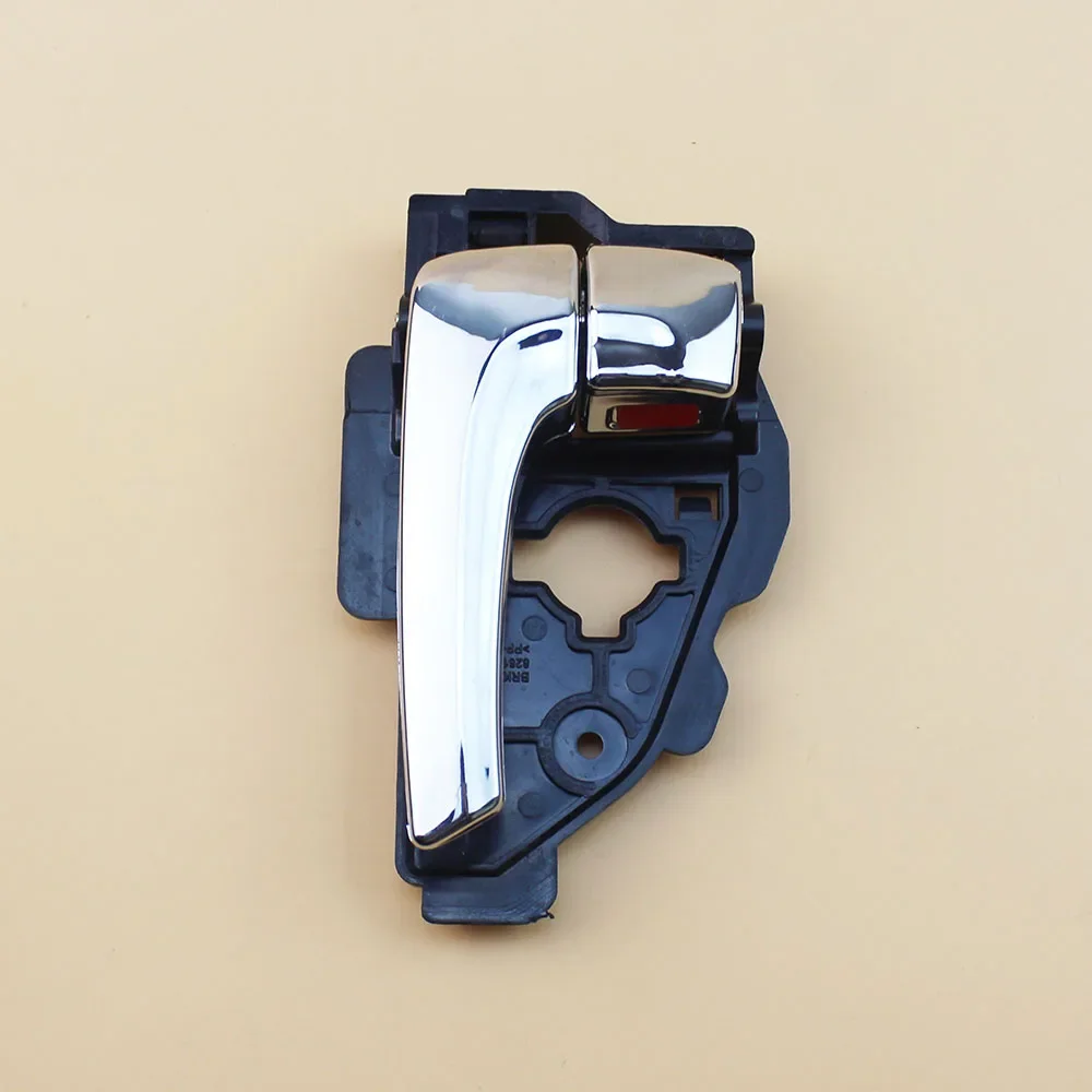 1PCS Left or Right INTERIOR Inner DOOR HANDLE FOR HYUNDAI IX35 TUCSON 82610-2S010 82620-2S010 Front=Rear