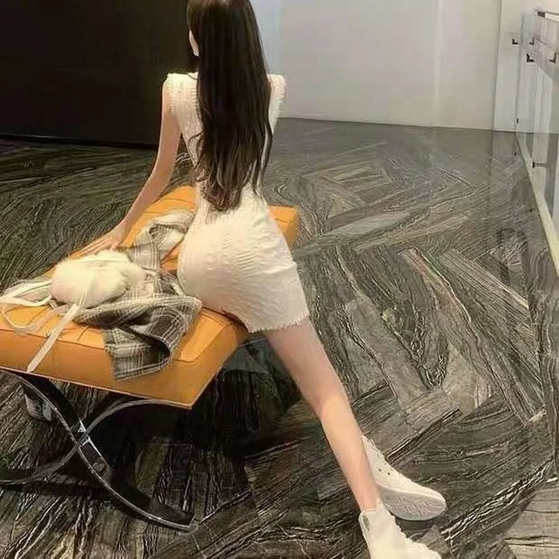 ノースリーブドレス女性ニットエレガントスリムミニセクシーなタッセル固体ファッションカジュアル Платье オルシック甘い素敵な女性