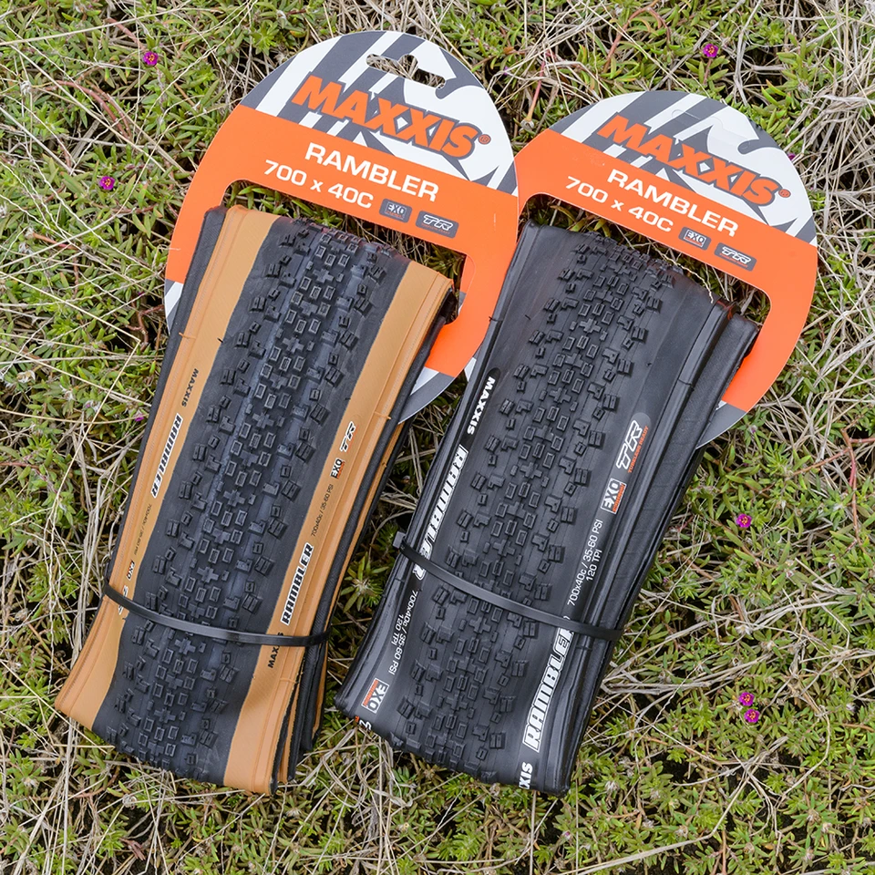 700x38c ブロックタイヤx2 700x38~45cチューブ(フレンチバルブ)x2 新品未使用 S22749f35a65c4227b0213f4eb025c