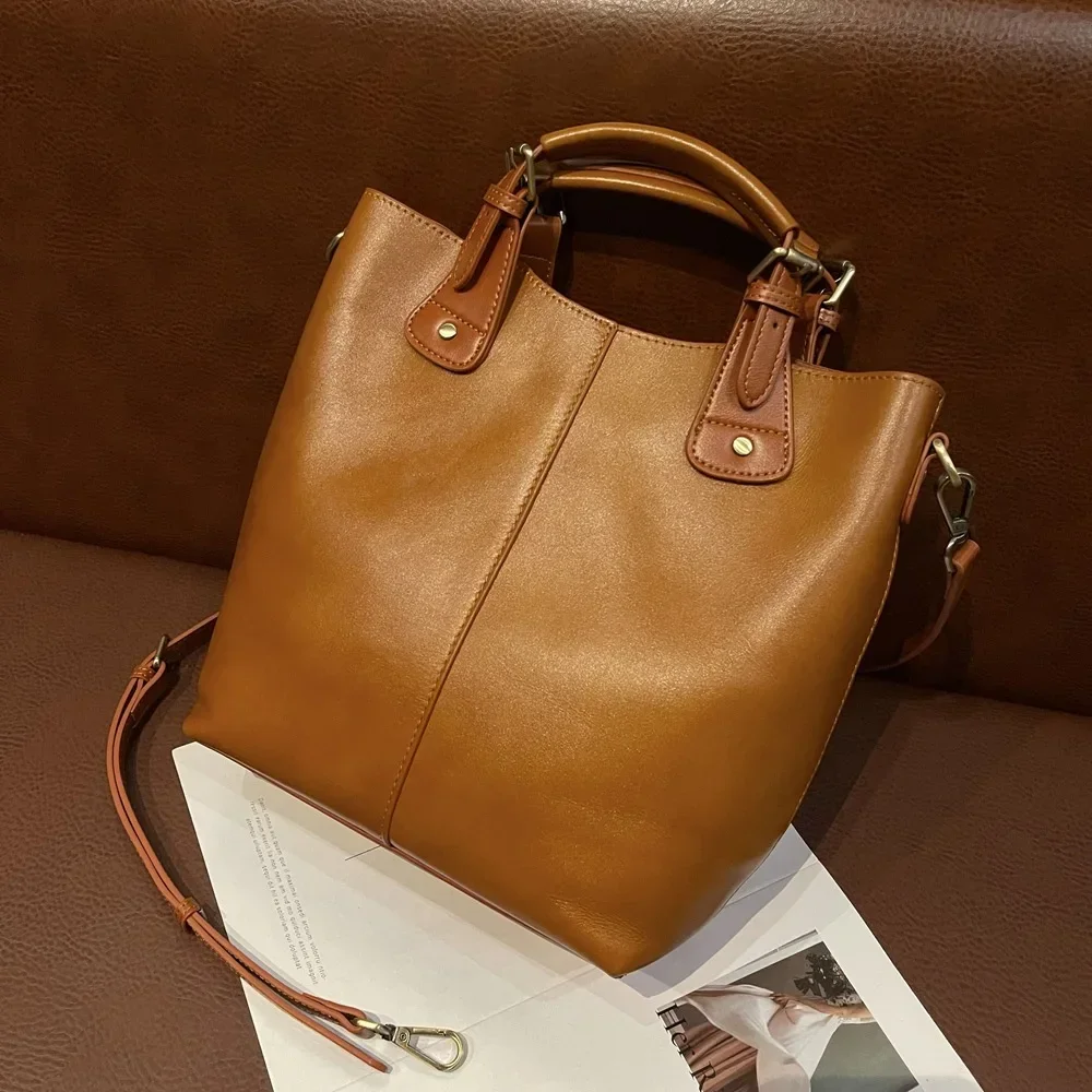 

Top Layer Cowhide Large Capacity Tote Bag New Leather Women's Vegetable Tanned Leather Hand Crossbody Designer Luxury Bag