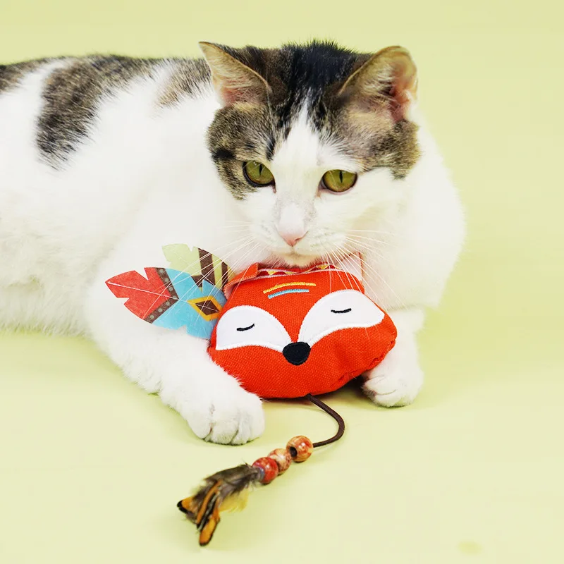 

Cartoon Style Multifunction Pet Toys Indoor Plush Interactive Cat Toy with Catnip Teeth Cleaning Feature for Cats