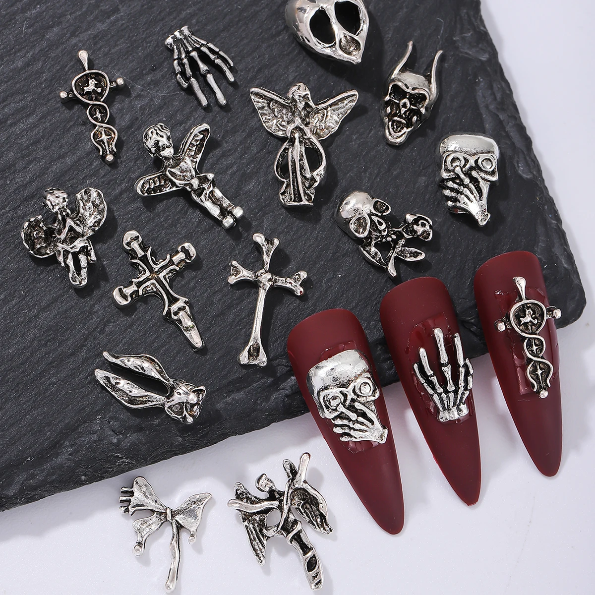 50 punk angel, croce, teschio e altre decorazioni per unghie miste casuali, decorazione per unghie fai da te in metallo y2k, glitter per unghie gotiche europee