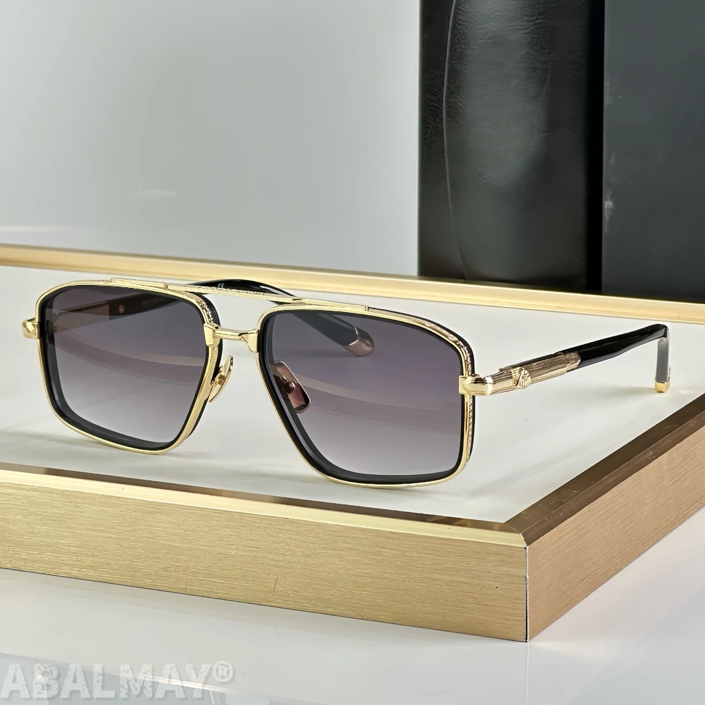 

MAY NANAI 57-17 Top Quality Mens Sunglasses for Women Classic Punk Luxury Acetate Titanium UV400 Designer Sunglasses with box
