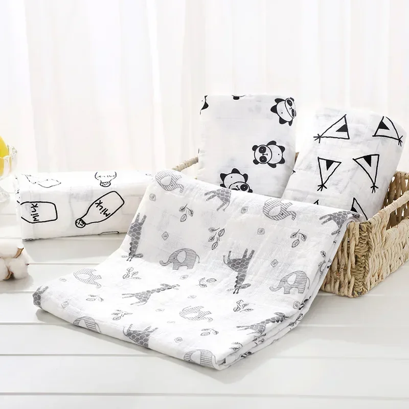 Double Layer Plaid Gauze Scarf Baby Bath Towel Soft Cartoon Printed Swaddling Towel Cart Towel Baby Bathrobe 120x110CM