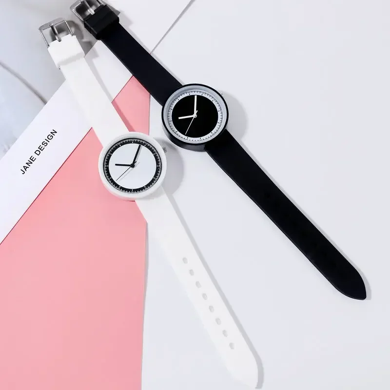 Reloj de cuarzo de silicona para hombre y mujer, cronógrafo minimalista de marca de lujo, informal, para San Valentín, color blanco y negro, 2