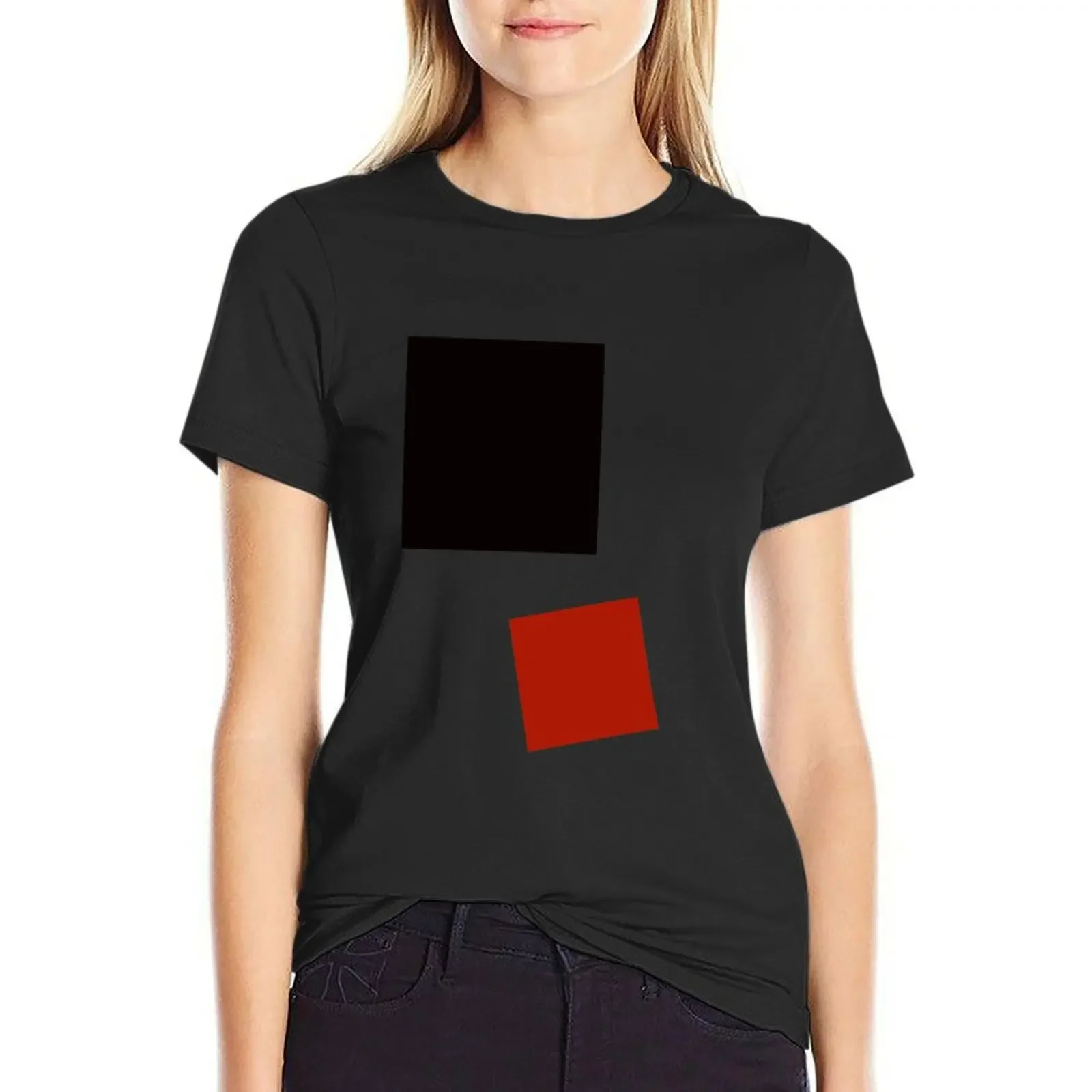 

Kazimir Malevich Black Square Red Square (1915) T-Shirt funnys korean fashion funny anime clothes t shirt dress Women