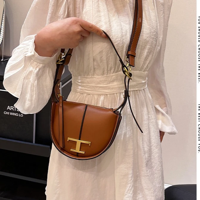 Genuine Leather Crescent Underarm Bag Minimalist Half Moon Saddle Shoulder Crossbody Bag