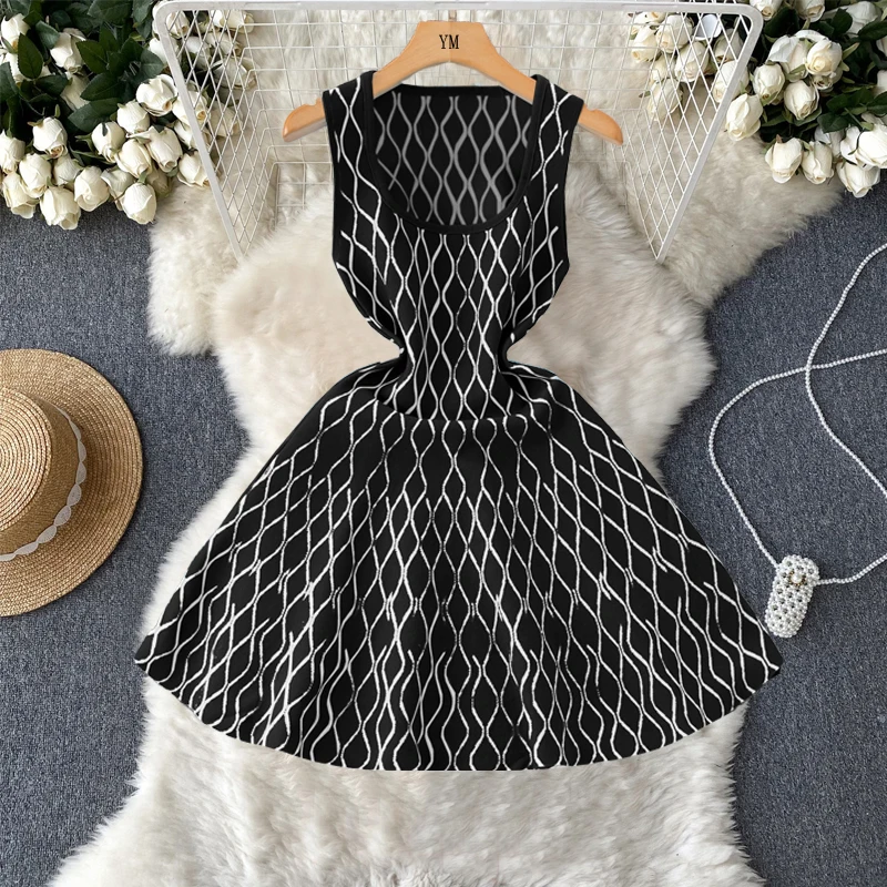 YuooMuoo Chic Fashion geometrica lavorato a maglia abito corto donna Y2K estetica senza maniche A-line abito estivo coreano Lady Party Vestido
