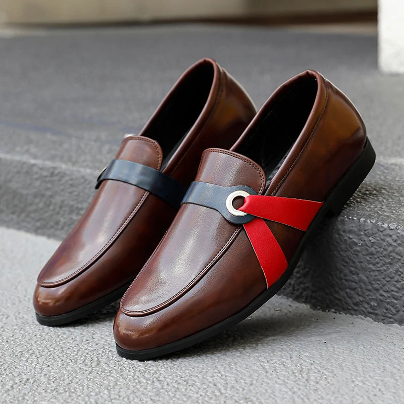

Four-season Fashionable Men Loafers European American Casual Lightweight One-foot Business Versatile Small Leather Shoes Men