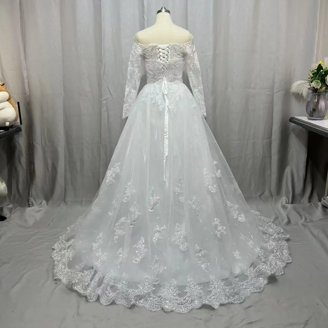 Abito da sposa personalizzato con abito da ballo maniche lunghe applicazioni di paillettes in pizzo abiti da sposa formali taglie forti abiti da sposa principessa