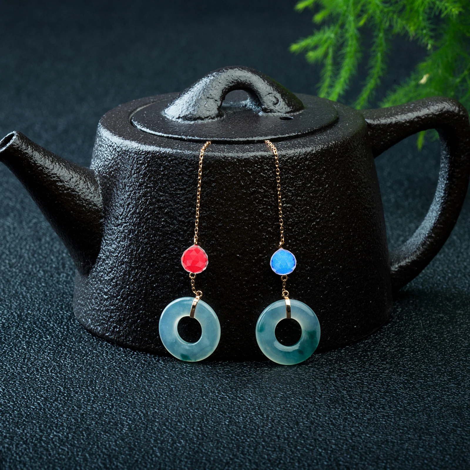 

20Pcs Crystal Hanging Ball Pendant White Crystal Colored Prisms Decor Garden Backyard Home Office Window Hanging Ornament