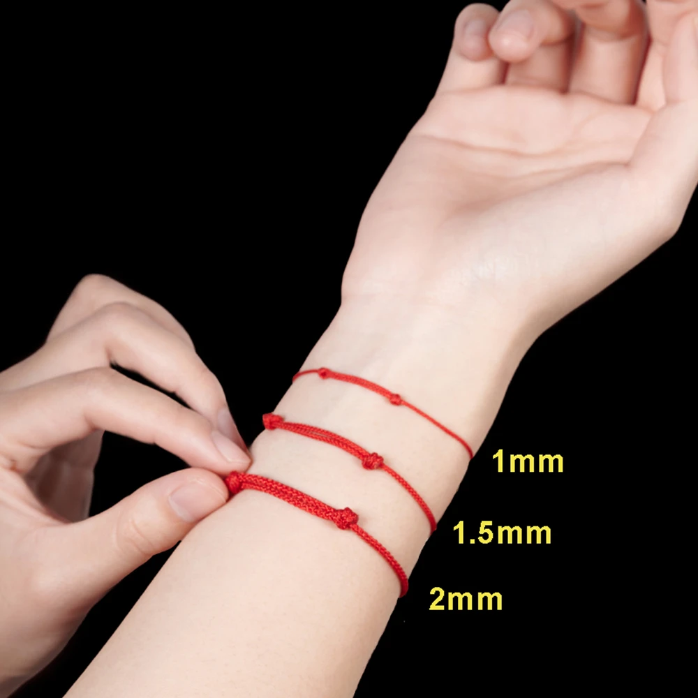 سوار سلسلة حمراء بسيطة للنساء والرجال، سوار حبلي أحمر مصنوع يدويًا قابل للتعديل للحماية ومجوهرات ساحرة للحظ السعيد