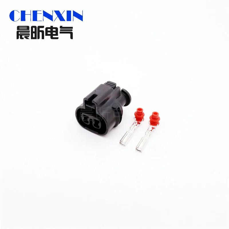 

2 штырька, автомобильный водонепроницаемый разъем, спрей для стеклоочистителя, Женский струйный чайник для Toyota Corolla 7223-9327-30