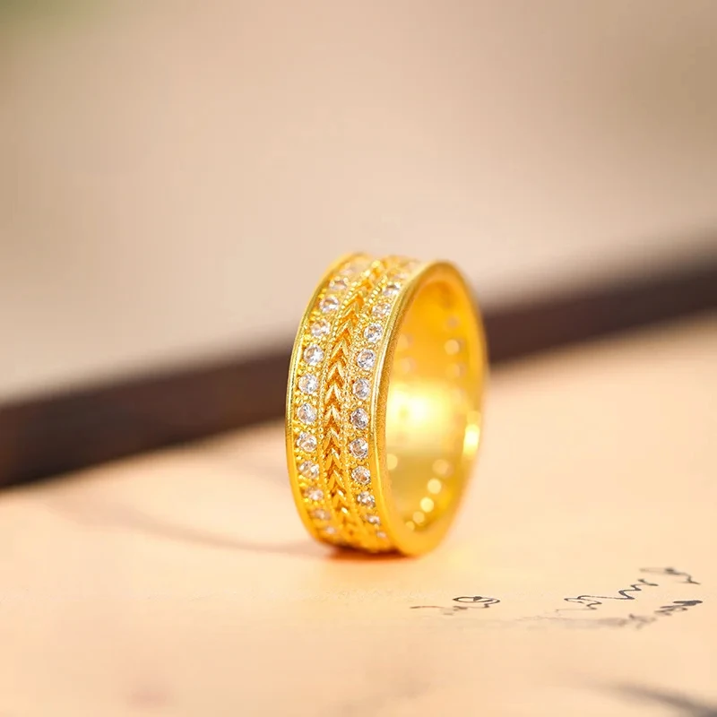 

Простое кольцо из 24-каратного золота — женский стиль с бриллиантовым акцентом из пшеничных ушей, вневременные ювелирные изделия