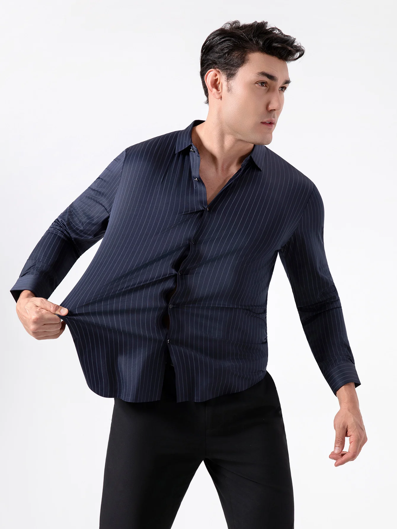 

Men's Business Casual Striped Shirt High Elasticity Seamless Anti-Wrinkle Long Sleeve Vertical Stripe Iron-Free Dress Shirt