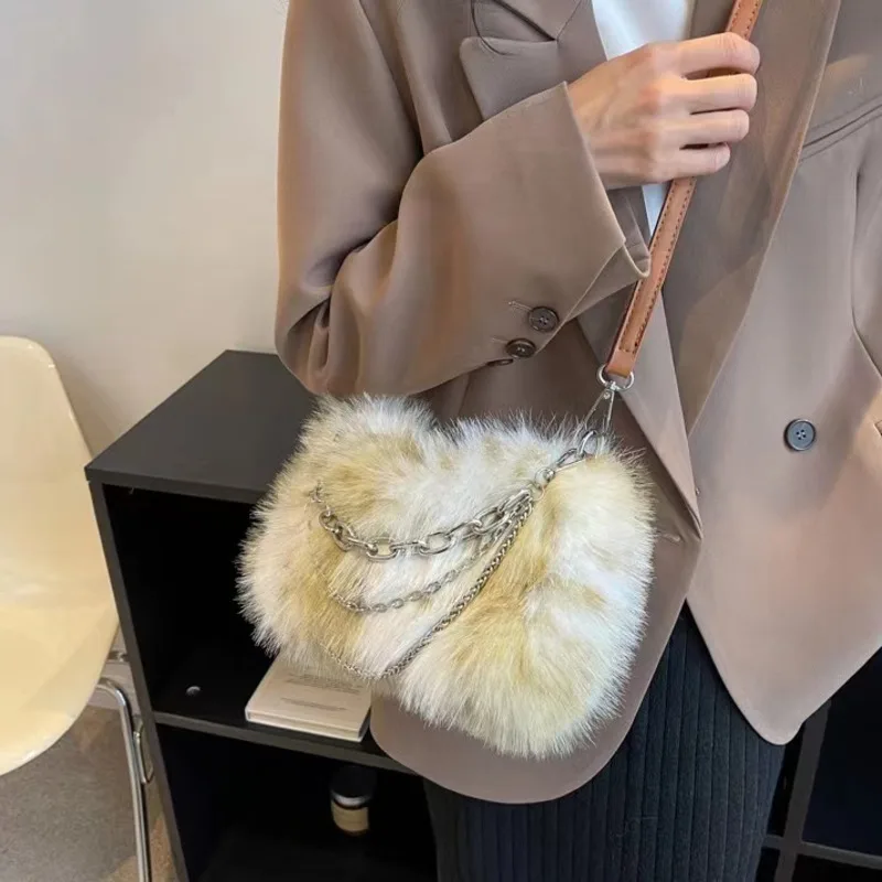 New Gradient Chain Plush Backpack Punk Cute Exquisite Autumn And Winter Shoulder Bag Fashion Casual Fluffy Luxury Female Handbag