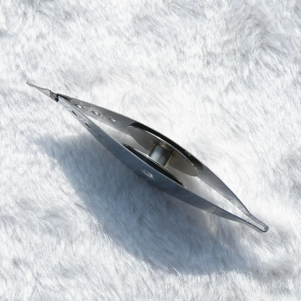 

2Pcs Plastic Metal Knitting Shuttles Ergonomic Design Weaving Shuttles for Sweaters Hats Gloves Scarves Lightweight Knitting