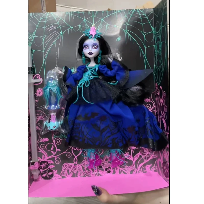 دمية Monster High Lenore Loomington Collector'S Edition، زخرفة لطيفة، هدايا مهرجان الأداء عالية التكلفة #1