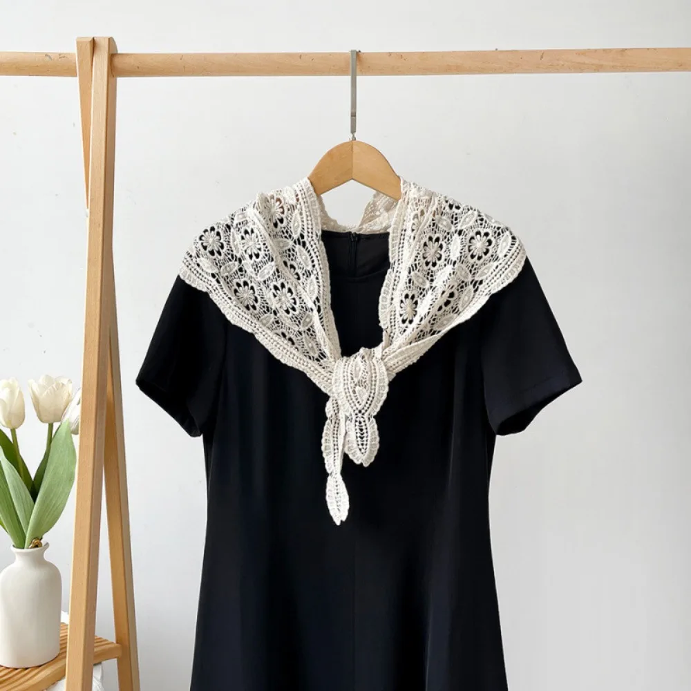 

Retro Fake Collar Lace Shawl Cape Cloak Lace Triangle Scarf Clothes Decoration Scarf Accessories Flower Scarves Summer
