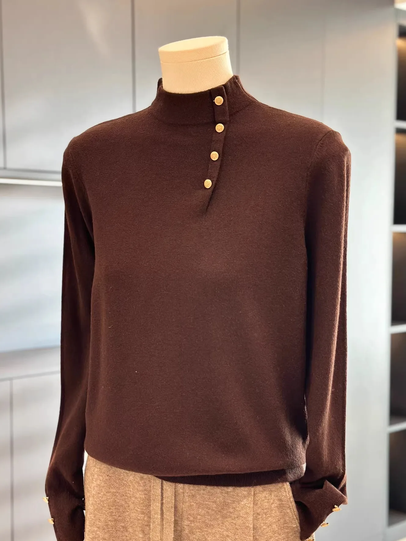 

Свободный вязаный базовый топ для женщин на осень-зиму с высоким воротником на пуговицах, приталенный, в корейском стиле, для повседневной носки, больших размеров