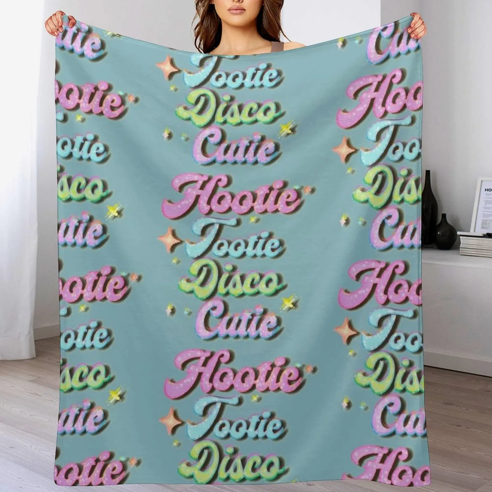 Disco Cutie“Original Vulture Vomit Design” if you buy it from anyone else, it has been stolen from me Throw Blanket