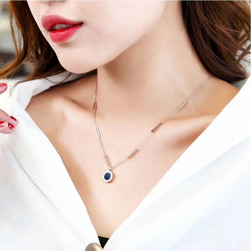 Classic Fashion Stainless Steel Roman Digital Wafer Pendant Necklace 2023 Fashion Jewelry Christmas Party Women's Sexy Chocker