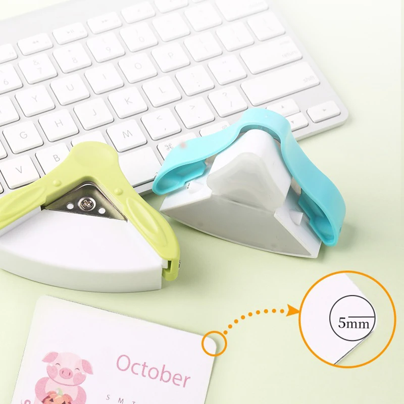 قاطع زاوية R5 قاطع زاوية صغير يمكنك صنعه بنفسك قاطع زاوية يدوي يمكنه قطع قاطع زوايا الصور المختوم من البلاستيك