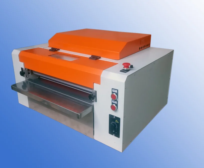 

650mm Photo UV Coating Machine Paper Flyers UV Varnish Laminating Machine 24inch