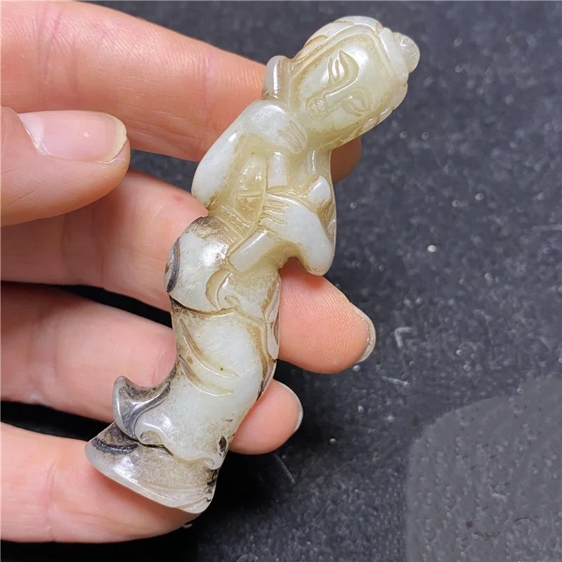 

China collects exquisite antique jade xiuyu beautiful women statues and handicraft