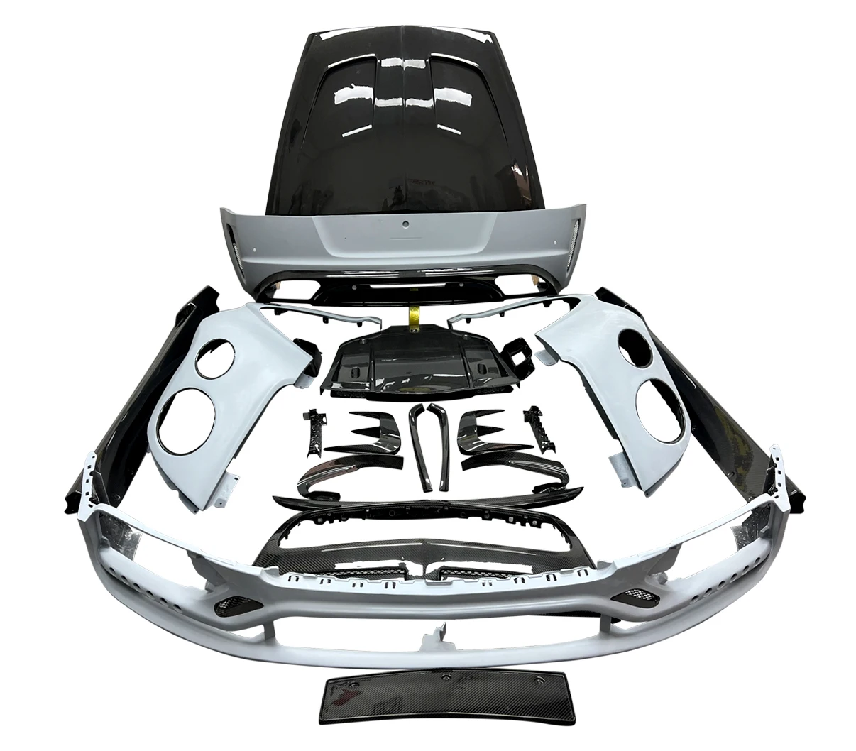 

Automotive Parts GT MS Style Full Wide Body KIt With Hood for Bentley Continental 2014