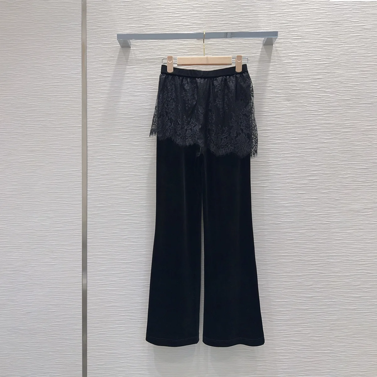 2026 high-quality women's lace fake two piece velvet micro flared pants--hb813