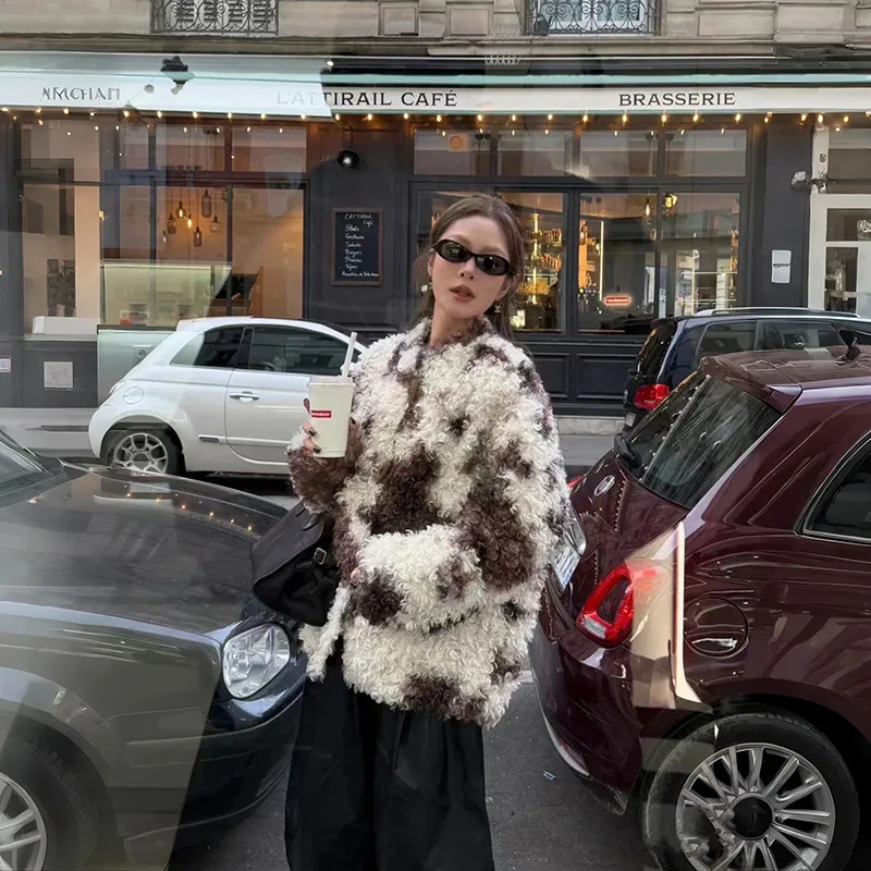 Damska kurtka z okrągłym dekoltem, zapinana na klamrę w kształcie rogu krowy, luźna, pluszowa, wygodna, ciepła odzież zimowa dla kobiet.