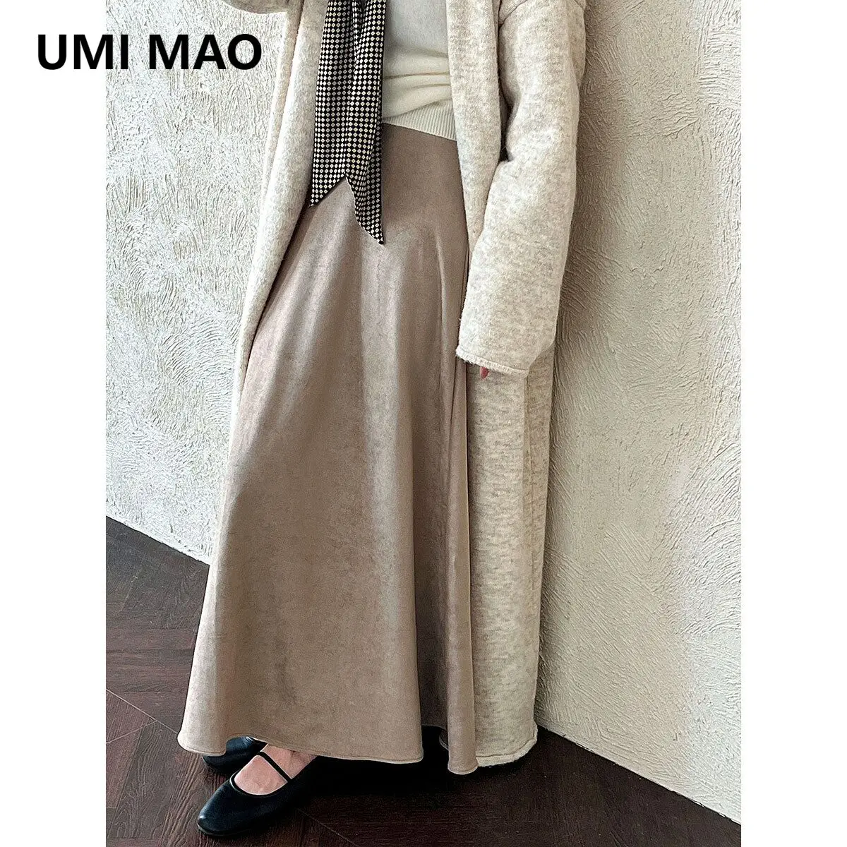 UMI MAO Velvet Draped High Waist Midi Skirt For Women Autumn New High-end Versatile A-line Skirt Femme