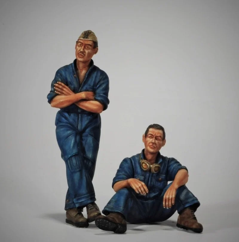 

1/35 Scale Resin Figure Model Kit Gk Military Modeling Tank Crew 2 People Unassembled And Unpainted Diy Diorama Toy