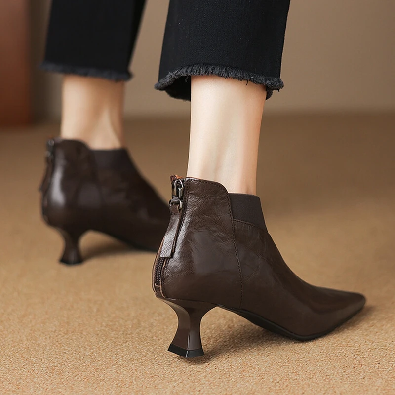 NEW Autumn Women Boots Genuine Leather Shoes for Women Pointed Toe Kitten Heel Shoes zip Ankle Boots Elegant Black Modern Boots