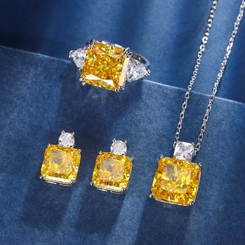 

S925 Silver-plated 18K Gold-plated PT950 Platinum Princess Square Yellow Diamond Set 12 * 12-10 * 10