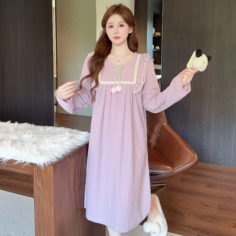 

Princess Style Long Sleeve Sleepwear Women's Home Clothes Sweet Floral Embroidery Midi Nightgown plus Size 220 Pounds