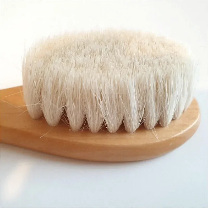 Nouveau soin du bébé Pure laine naturelle bébé brosse en bois peigne brosse bébé brosse à cheveux nouveau-né brosse à cheveux infantile peigne tête masseur