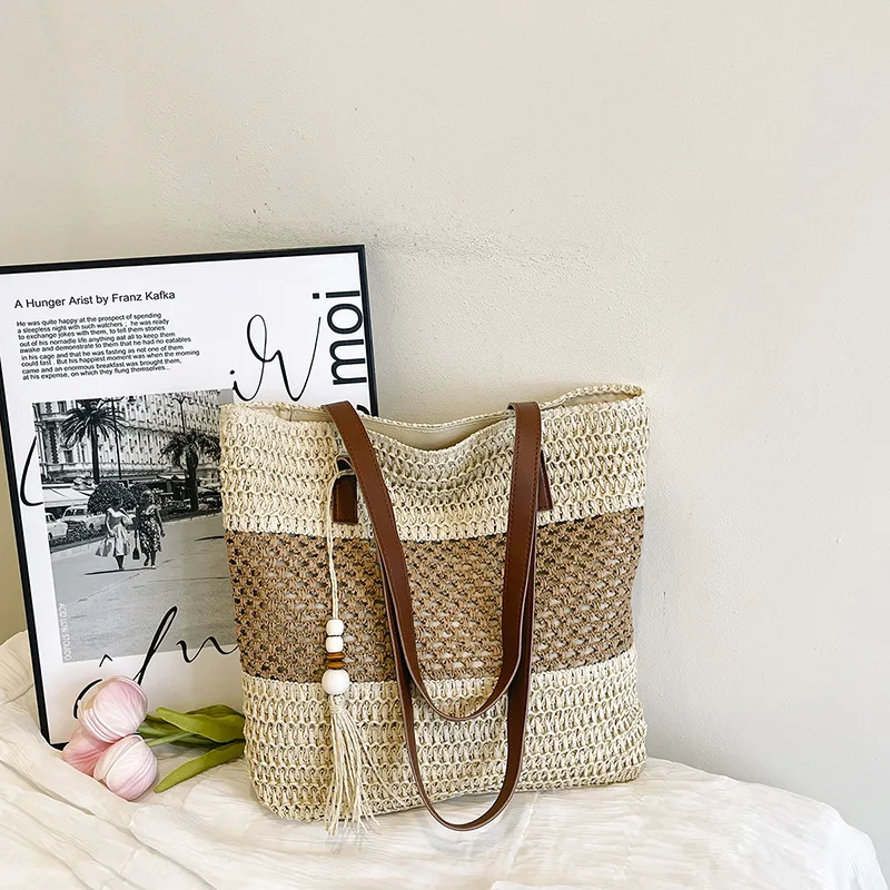 

Casual Large Capacity Women Straw Shoulder Bags Contrast Color Ladies Vacation Beach Tote Versatile Female Underarm Handbags
