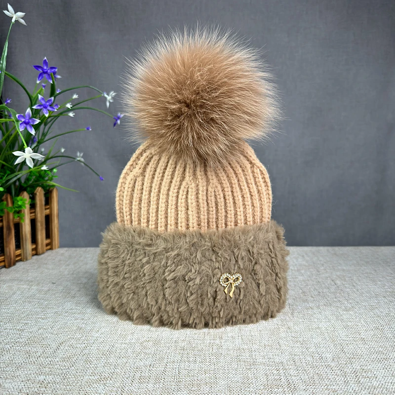 2024 Plush Splicing Ear Protection Knitted Hat Women\'s Autumn and Winter Warm Knitted Hat Fashion Cold Hat