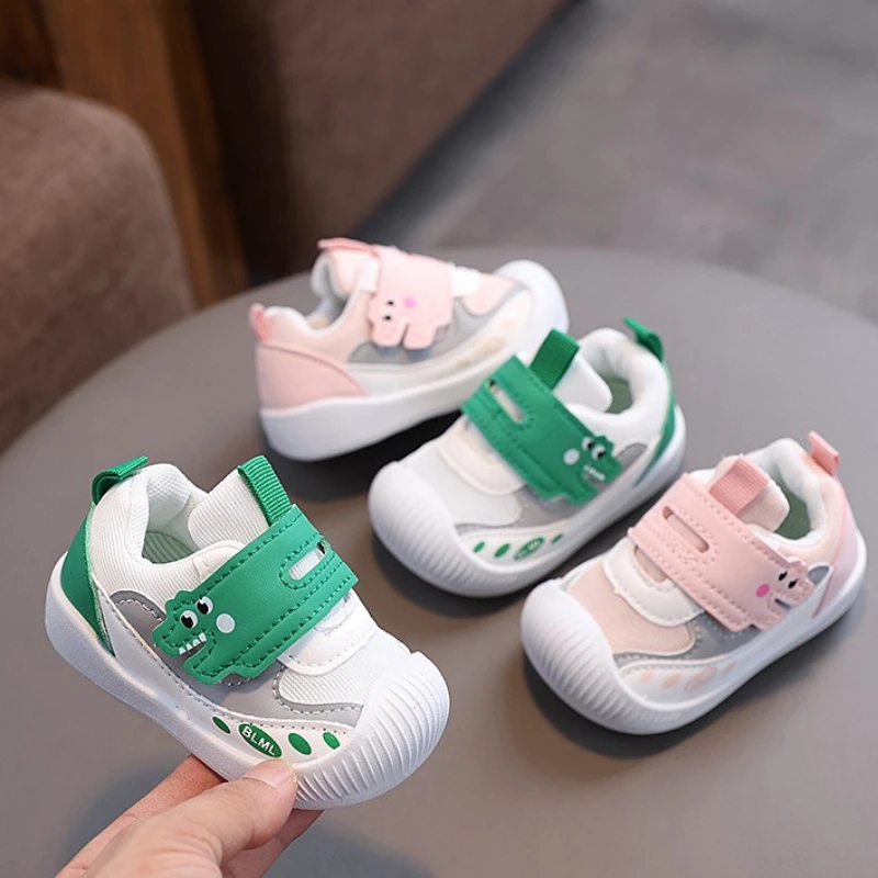 

Learning to Walk Child Shoe Autumn New Child Board Shoes Casual Versatile Simple Flat Bottom Child Soft soled Shoe toddler shoes